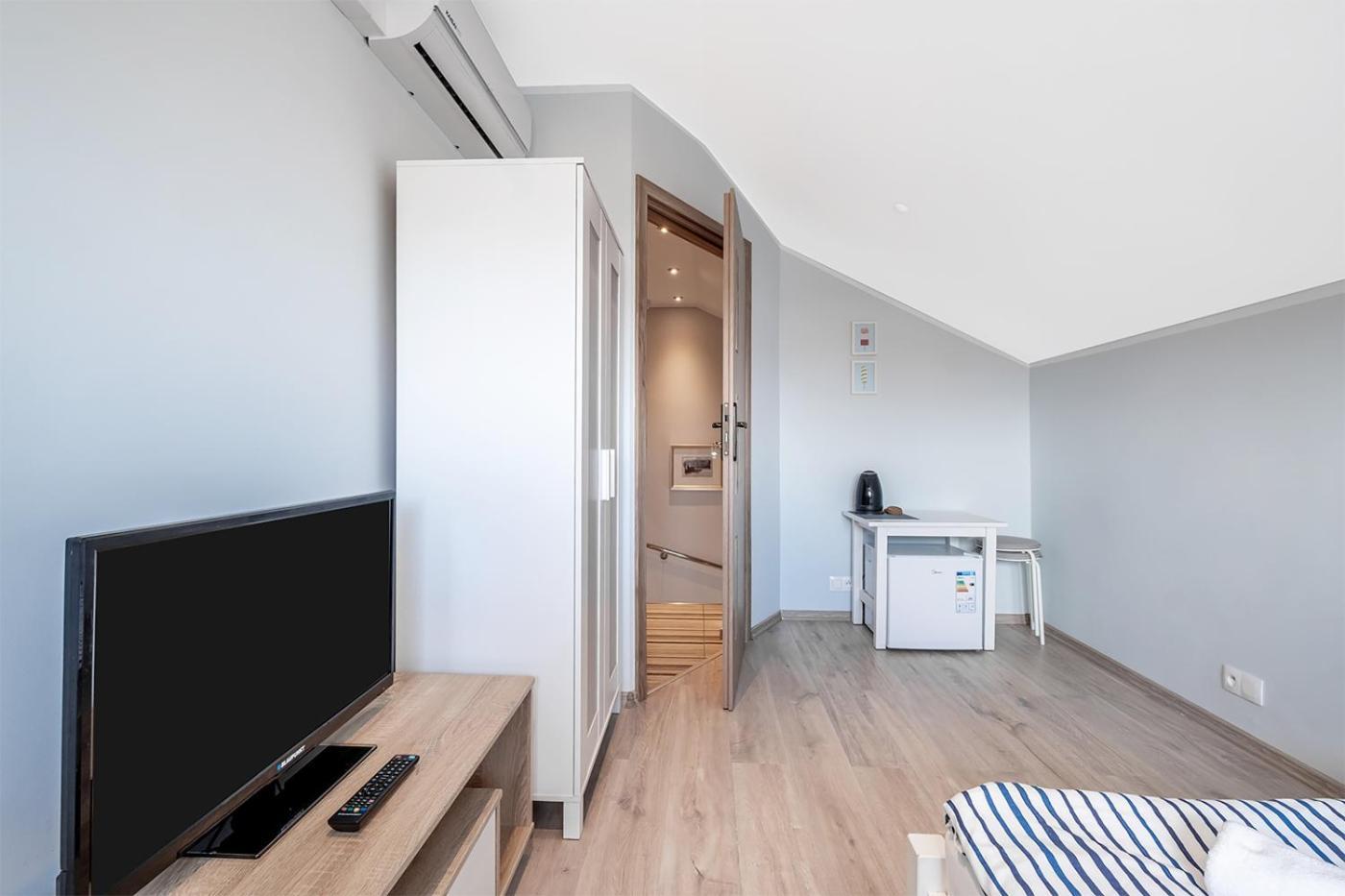 Bedroom Леба Екстер'єр фото
