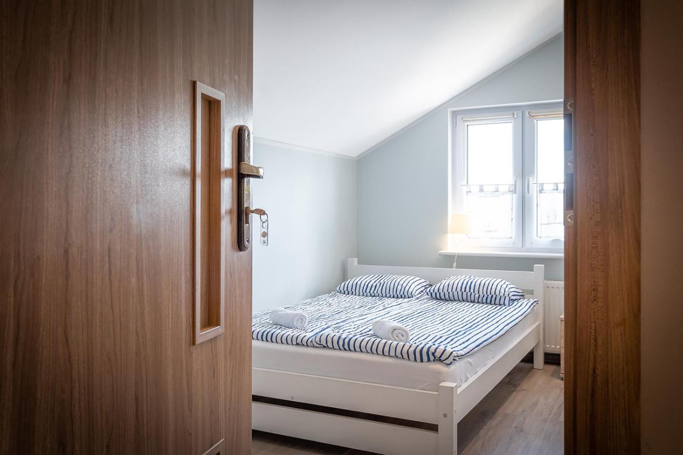 Bedroom Леба Екстер'єр фото