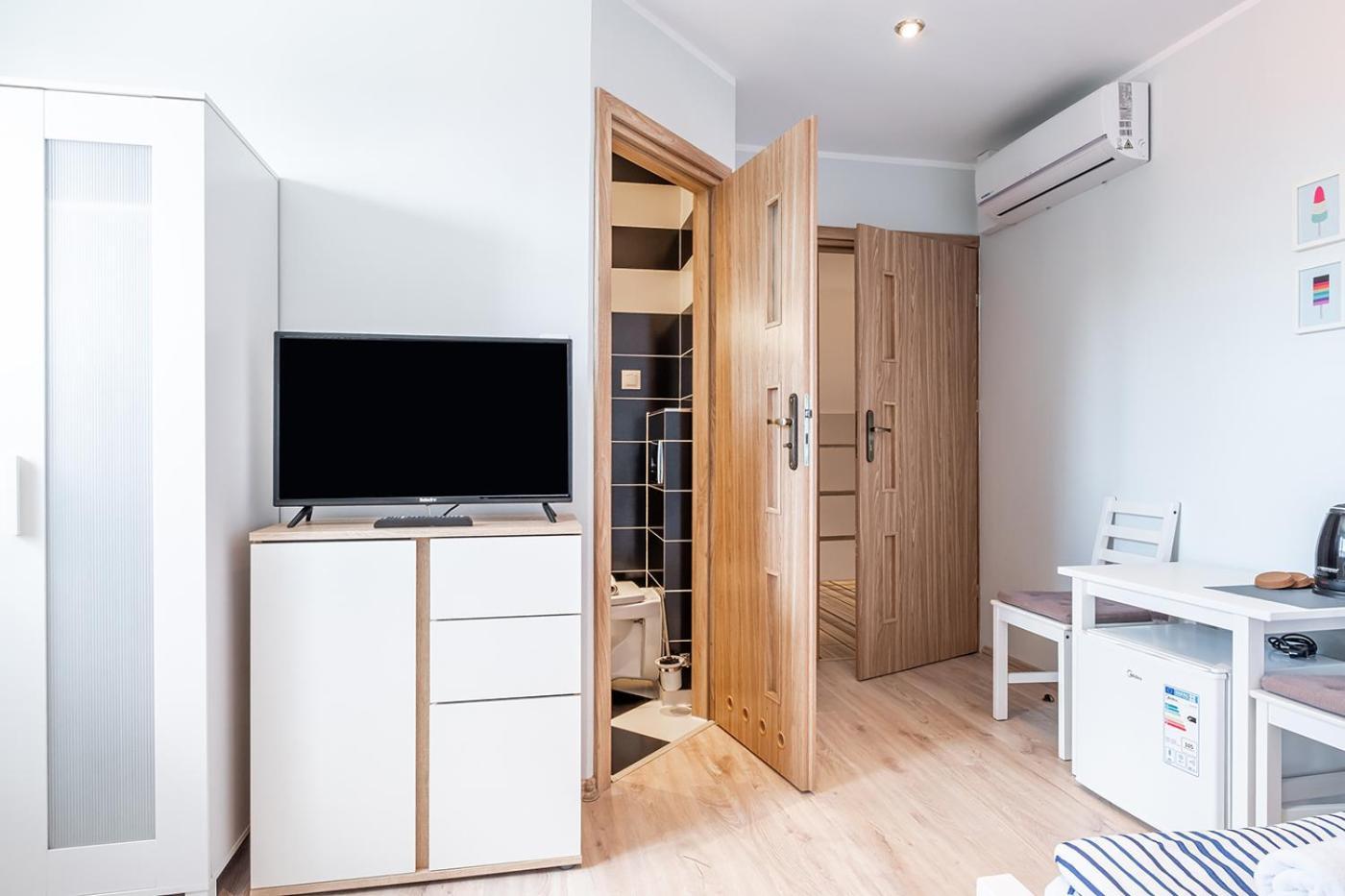Bedroom Леба Екстер'єр фото